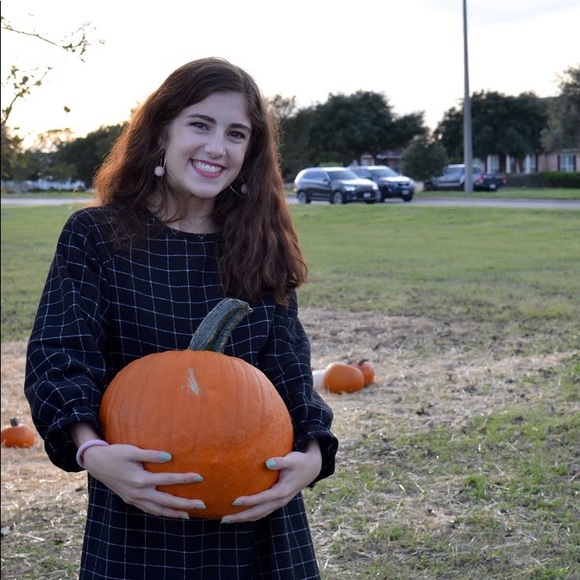 Meet your Posher, Kiki - Picture 1 of 1